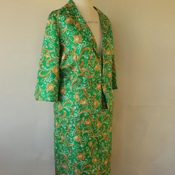 Vintage 1960s Suit, Green and Gold Silk Jacket and Skirt with Pockets, Two Piece - Picture 6 of 10